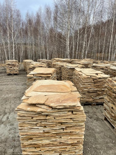 Плитняк златолит жёлтый для фасада 1,5-3 см купить в Верхнеуральске