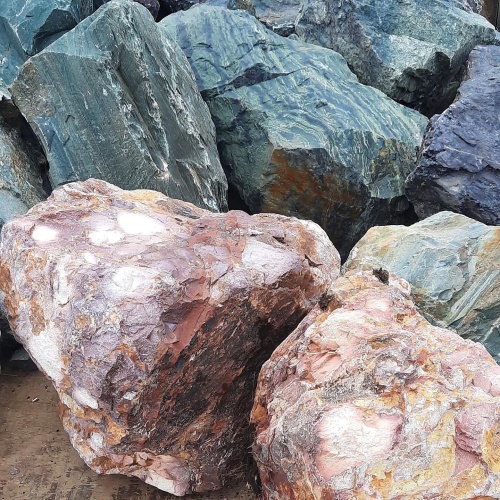 Ландшафтные глыбы красно-фиолетовые 200-1000 килограмм купить в Верхнеуральске